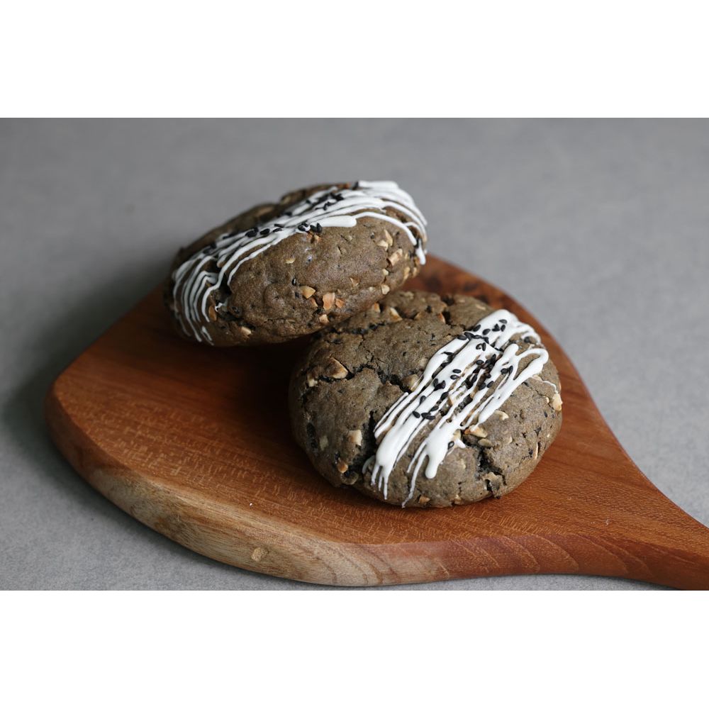 Levain Sesame Cookie