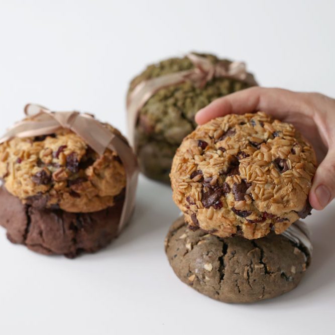 Levain Classic Cookies